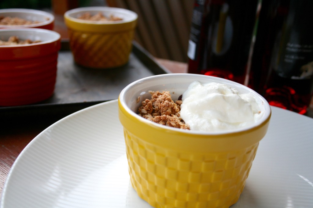 Blueberry Cashew Crisp