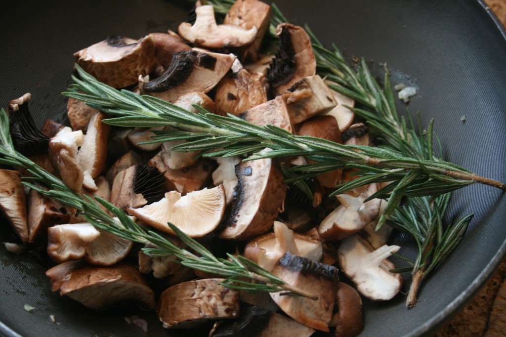 Rosemary Shallot Mushrooms