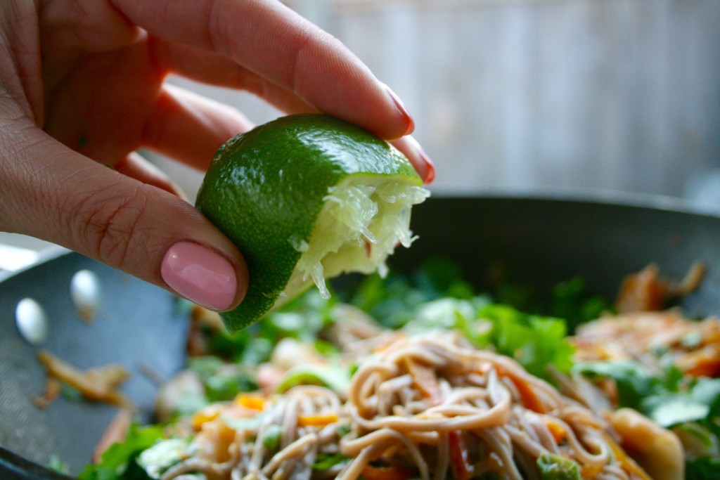 Rainbow Carrot and Mango Prawn Soba Noodle Bowl