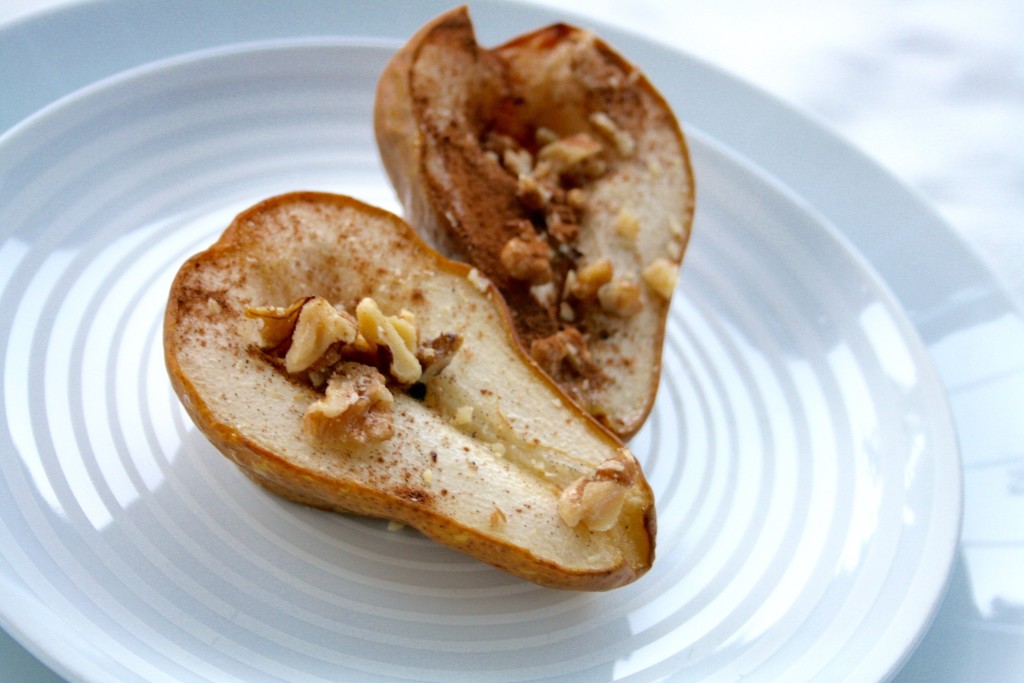 Vanilla Maple Roasted Pears