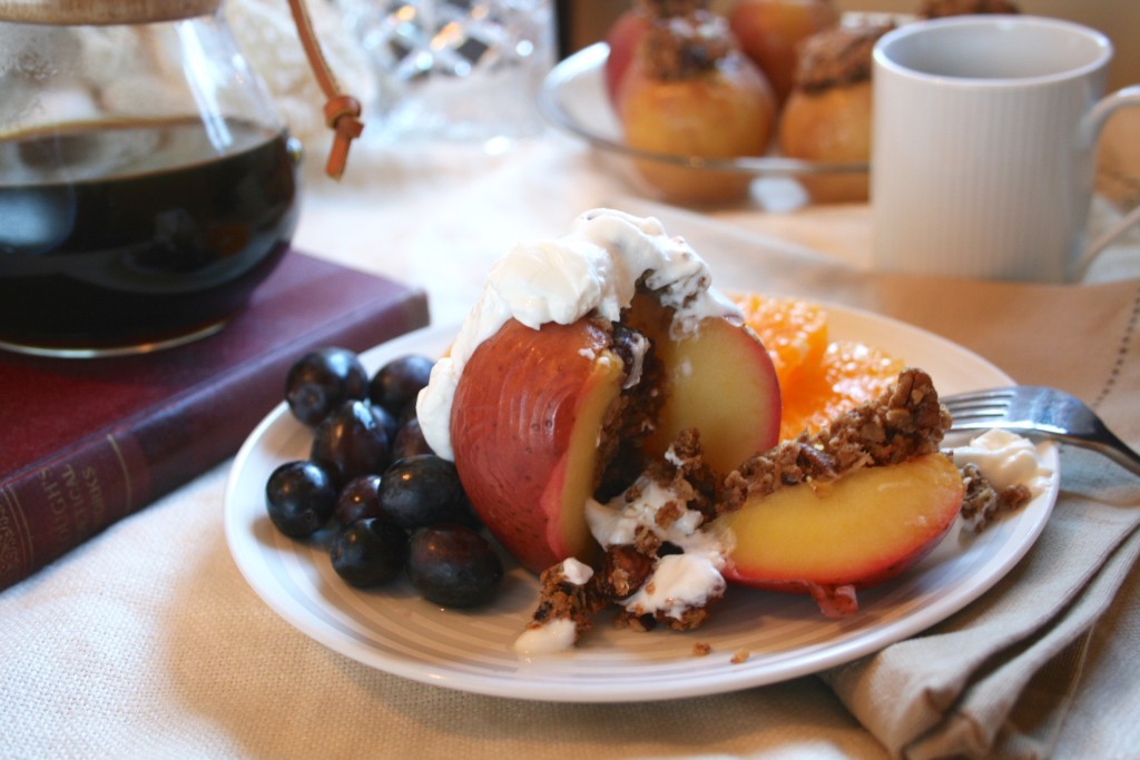 Granola Baked Apples