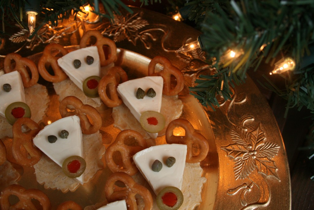 Reindeer Cheese and Crackers
