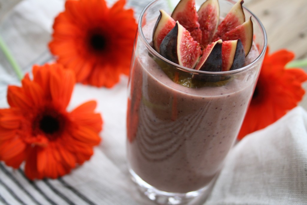 Peanut Butter Banana Fig Smoothie